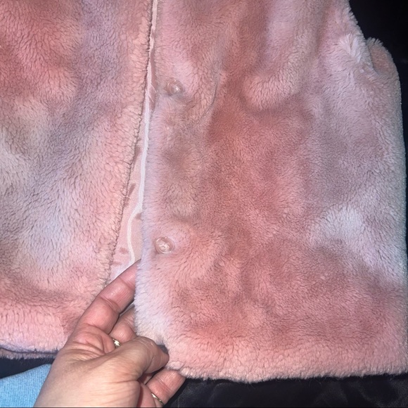 🌺💗🌺 Epic treads Girl- Puffer jacket - Picture 4 of 6